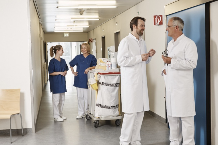 Der transparente Umlauf von UHF RFID-gechipten Mietartikeln verhindert akute...