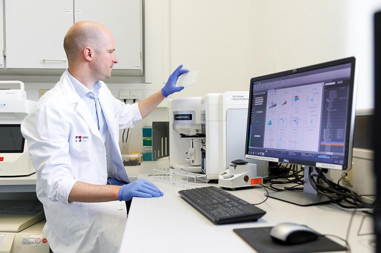 Dr. Dr. Lukas Bunse (Universitätsklinikum Mannheim) Foto: Neurologische...