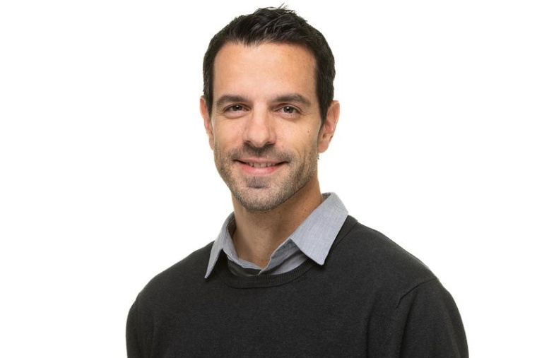 Assoz. Prof. Dr. Alexander Eggel Department for BioMedical Research (DBMR),...