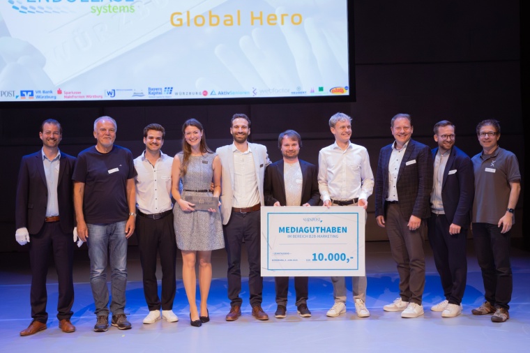 Das Team von ENDOLEASE freut sich über die Auszeichnung mit dem ersten Platz...