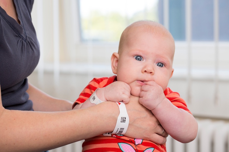Armilla Patientenarmbänder sorgen für sichere Identifikation - hier bei...