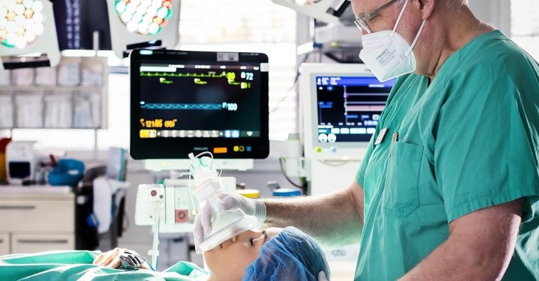 Im Rahmen der Helios Klimastrategie werden alle Intensivstationen mit...