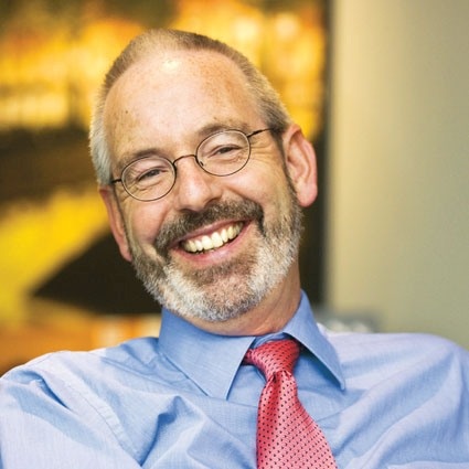 Joachim Schäfer, Geschäftsführer der Messe Düsseldorf im Gespräch mit...