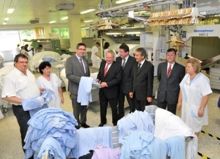 Martin von Mulert, Jutta Kaufmann, Alexander Schmidtke (alle Klinikum), Carl...