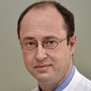 Professor Dr. Marc-Oliver Grimm leitet seit dem 1. Oktober die Klinik für...