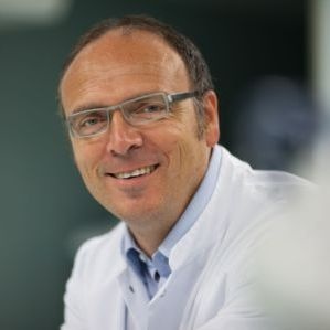 Prof. Dr. Markus Arand, Ärztlicher Direktor der Klinik für Unfall-,...