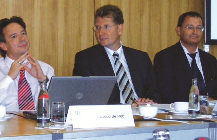 v. l. n. r. Dr. Francesco De Meo, CEO der HELIOS Kliniken GmbH, Prof. Dr. Axel...