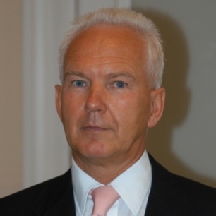 Prof. Uwe Bicker ist seit dem 1. Oktober 2011 Dekan der Medizinischen Fakultät...