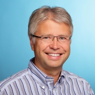 Prof. Dr. Gunter von Minckwitz erhält den diesjährigen Claudia von...