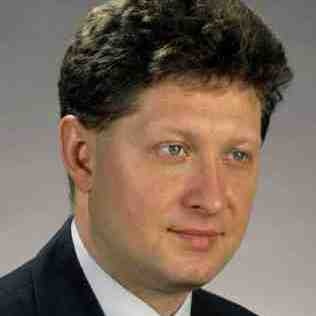 Prof. Tomasz Gedrange ist neuer Direktor der Poliklinik für Kieferorthopädie...