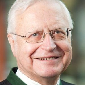 Ernst Köhler, seit 2000 als Klinikpfarrer am Universitätsklinikum Ulm, wird...