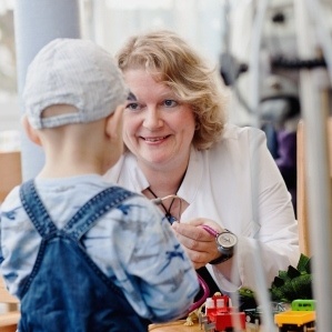 Prof. Dr. Angelika Eggert, Direktorin des Westdeutschen Tumorzentrums Essen...