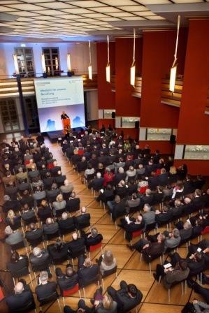 Über 300 Gäste kamen zum Neujahrsempfang 2013 der Universitätsmedizin...