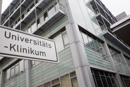 Das Universitätsklinikum Leipzig schränkt vorübergehend die Versorgung von...