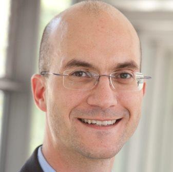 Prof. Dr. Lars Bullinger, Krebsspezialist und Leiter der Sektion Onkologie in...