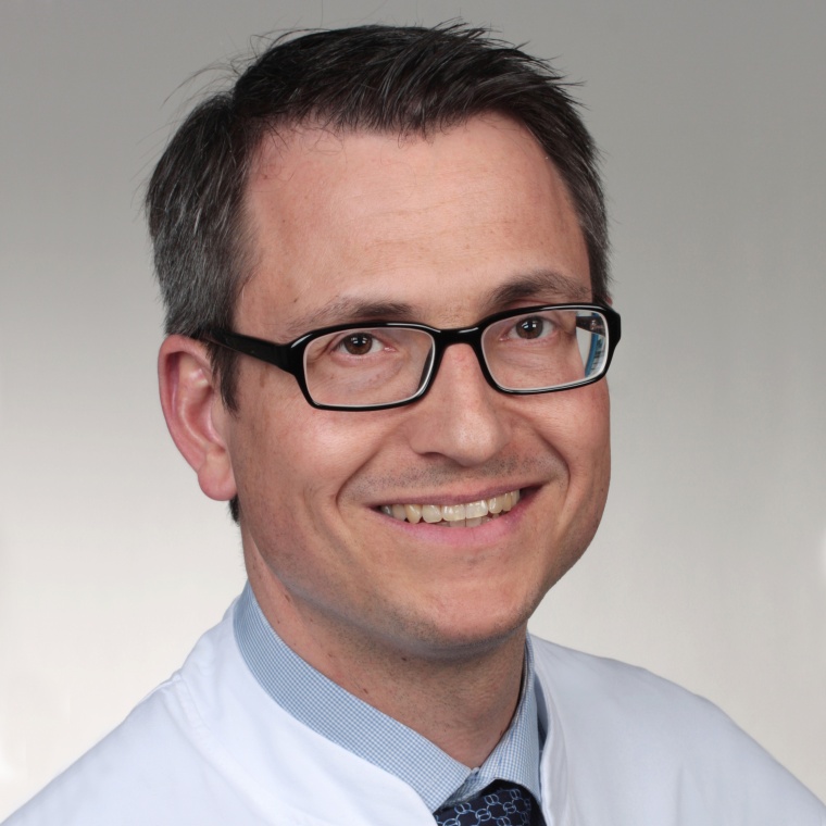 Professor Dr. Lars Maier UKR