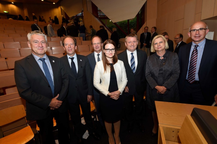 Bundesgesundheitsminister Hermann Gröhe war auch mit dabei beim CCCU-Jubiläum.