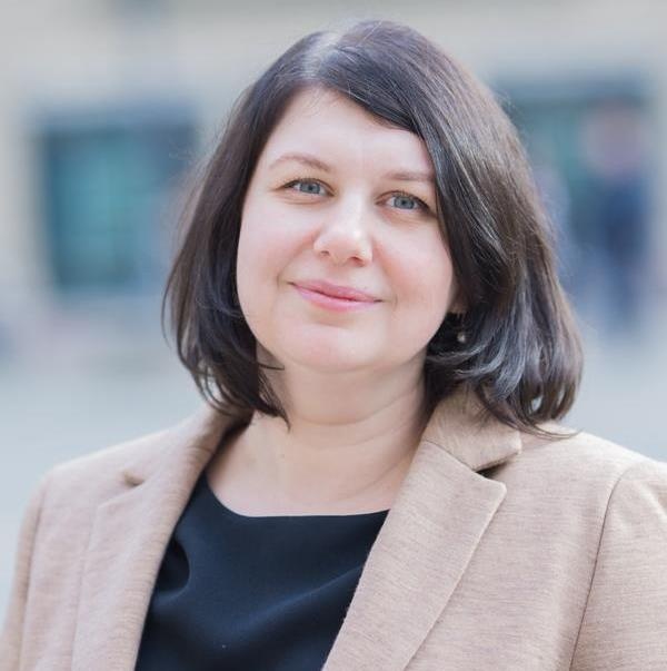 Dr. Yulia Golub, ärztliche Leiterin der Spezialambulanz für Suchterkrankungen...