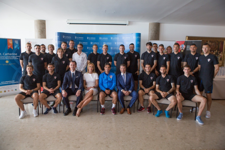 Kroatische Fußball-Nationalmannschaft beim finalen WM-Check-Up in der St....