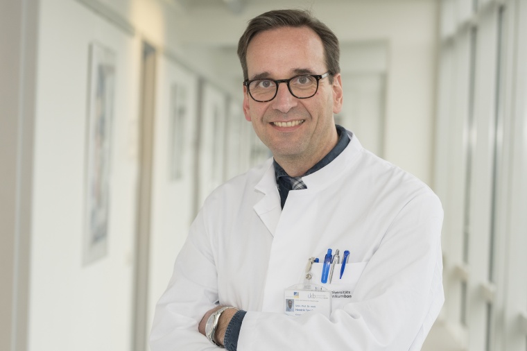 Ein Spezialist für minimal-invasive Herzchirurgie: Prof. Hendrik Treede ist...