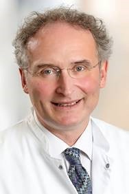 Dr. Jan Matussek ist neuer Chefarzt der Klinik für Kinderorthopädie und...