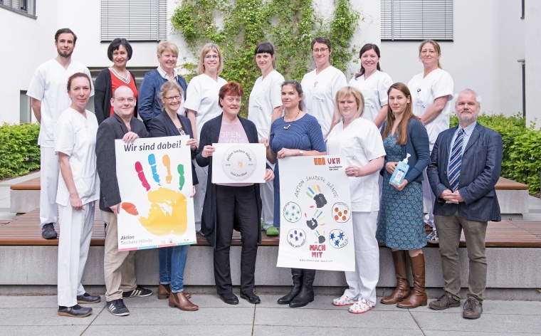 Das Universitätsklinikum Halle (Saale) erhält Goldauszeichnung der „Aktion...