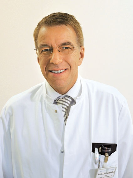 Prof. Dr. Dr. Gässler, Mitglied der „Arbeitsgruppe POCT“ im Rahmen der...