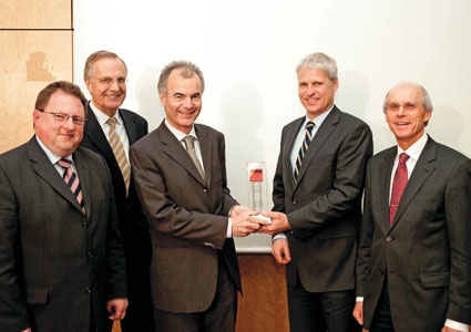 v.l.n.r.: Dr. Michael Müller. Prof. Dr, Franz Hartmann, Volker Bierwirth, Dr....