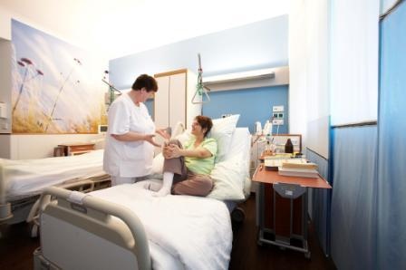 Modern eingerichtete Einzel- oder Doppelzimmer lösen die alten Drei- und...