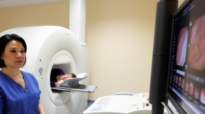 Angenehmere Magenuntersuchung mit dem magnetgesteuerten Kapselendoskopie-System...