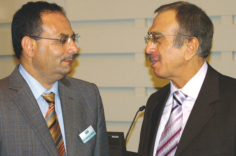 Abdulaziz Al-Mikhlafi, Generalsekretär der Ghorfa (links), im Gespräch mit H....