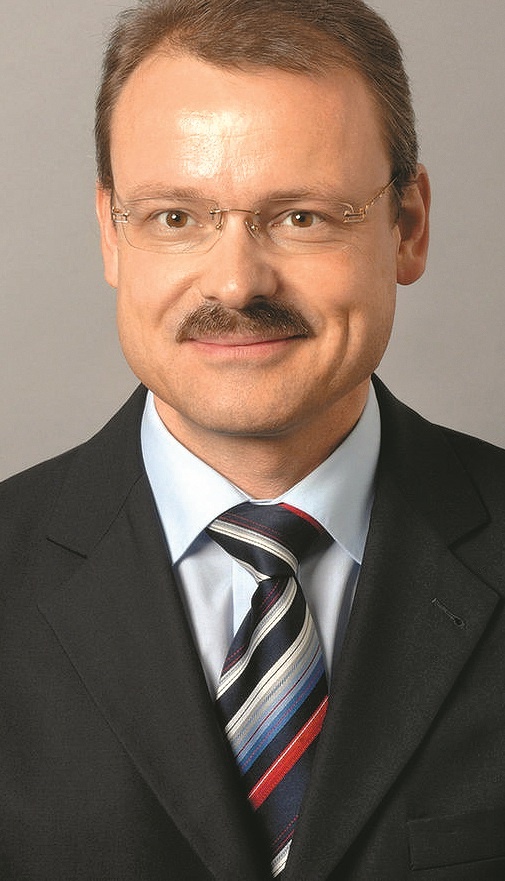 Dr. Andreas Jakob, Chefarzt Med. Klinik II, Hämatologie, Onkologie,...
