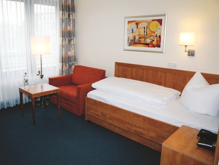 Die Patienten werden während ihres stationären Aufenthalts in Einbettzimmern...