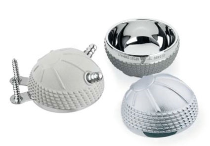 Zementierte und unzementierte Versionen von POLAR CUP (Abb.: Smith & Nephew).