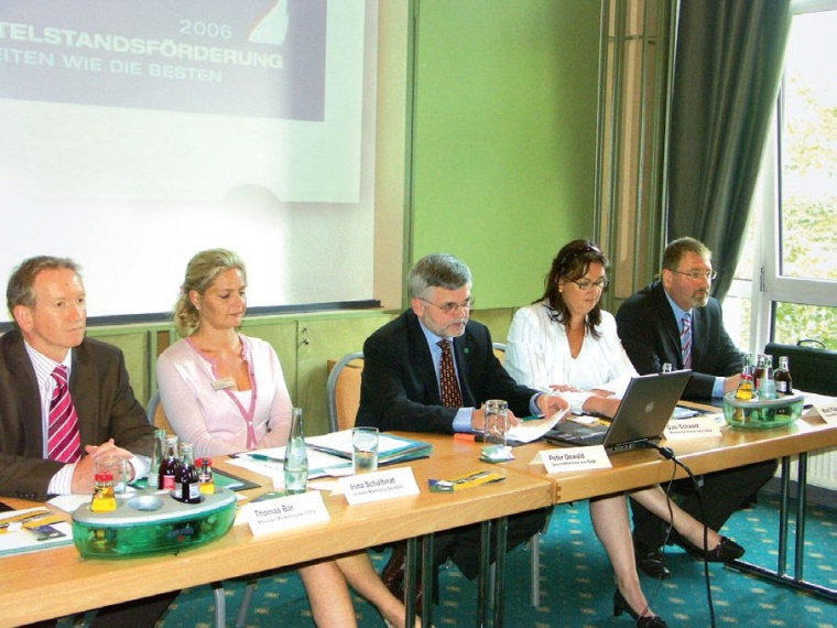 „Rückenwind für den Mittelstand“: Die Auftaktrunde für den dritten...