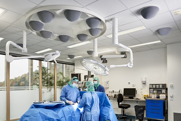 Opragon 8 Lüftungsystem in einem Operationsaal