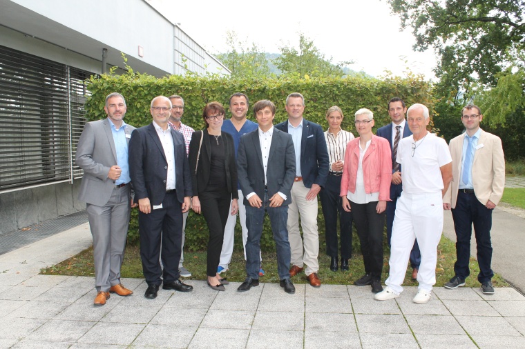 Die Beteiligten des Teleintensivmedizin-Projekts beim Auftakt in Albstadt....