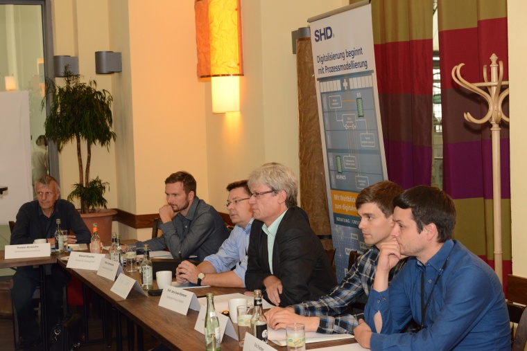 Informationssicherheitsbeauftragte beim KRITISchen Stammtisch