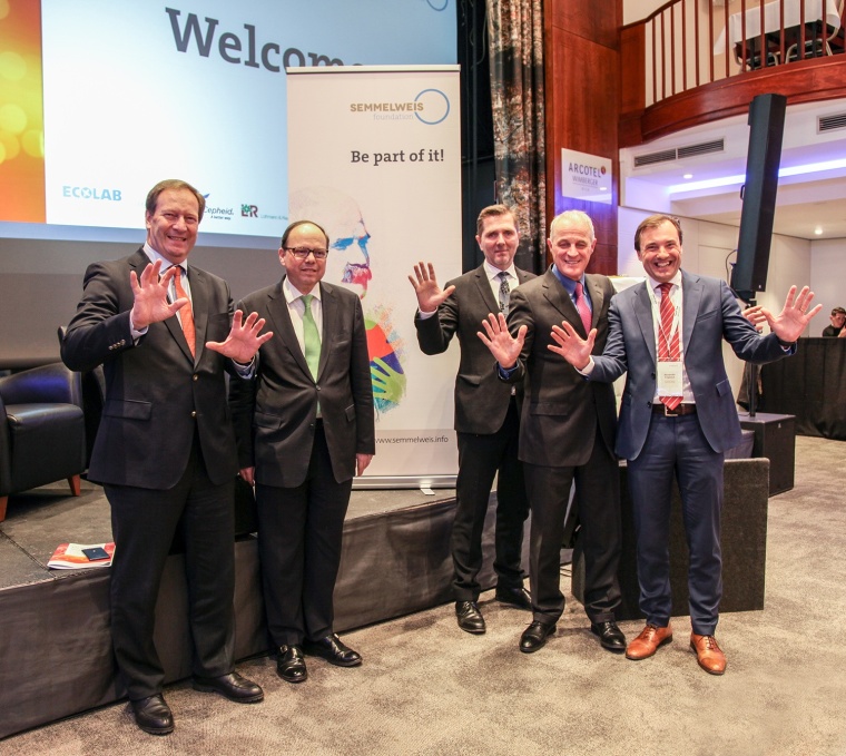 v.l.n.r. Dr. Bernhard Küenburg, Prof. Dr. Thomas Szekeres, Dr. Michael Binder,...