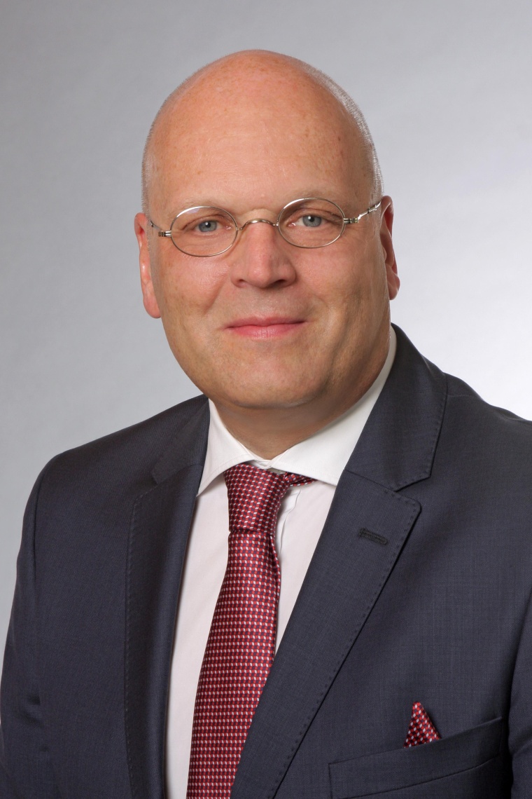 Neuer Vorstand Forschung und Lehre, Dekan u. Sprecher des Vorstandes der UMG:...