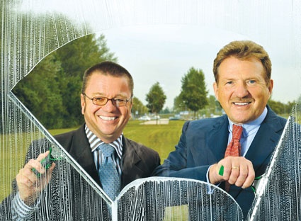 Dr. Eberhard Sasse, Vorstand und Stefan Burkart, Aufsichtsrat