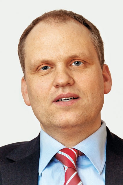 Prof. Dr. med. Albrecht Elsässer, Direktor der Klinik für Innere Medizin I,...