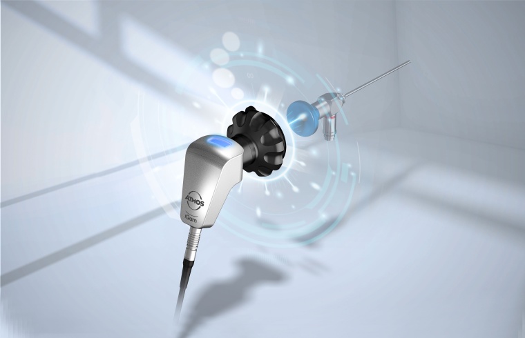 Durch den Anschlussmechanismus QuickLock lässt sich die Atmos iQam direkt auf...