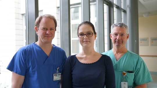 Dr. Felix Schönrath, Franziska Bleis und PD Dr. Evgenij Potapov. Foto:...