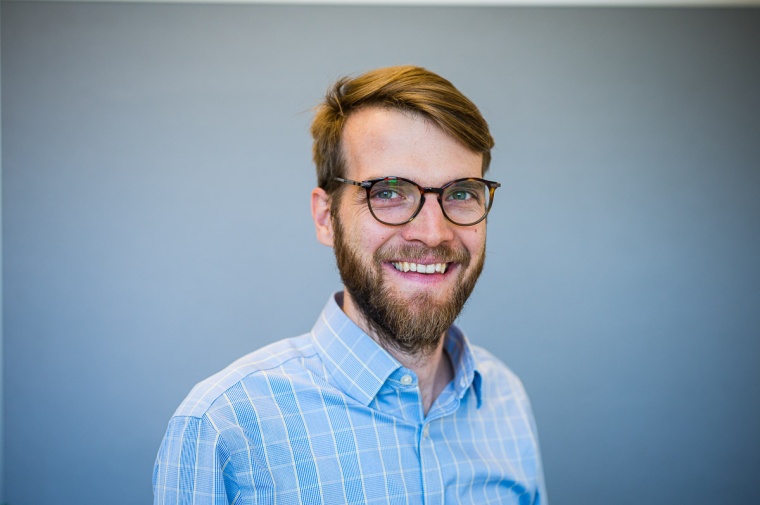 Für seine Pionierforschung mit Bakterien-Vesikeln ist Gregor Fuhrmann mit dem...