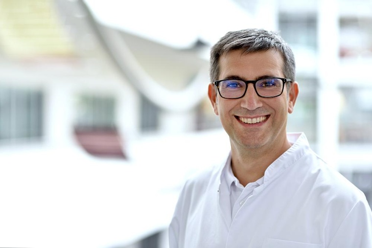 Prof. Dr. Christian Senft. Foto: UKJ