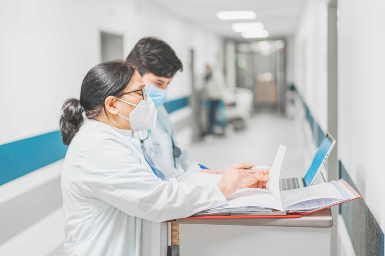 Paracelsus-Klinik Bad Ems: Chefärztin Dr. Rahime Gök-Manay leitet eine gut...