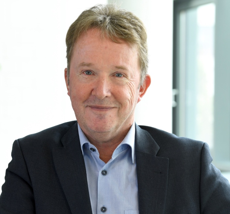 Prof. Dr. Jörn Kalinowski forscht zu Varianten des SARS-CoV-2-Virus. Der...