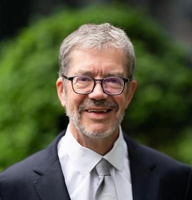 „Die Fertigung für COVID-19-relevante Produkte wurde in Deutschland um das...