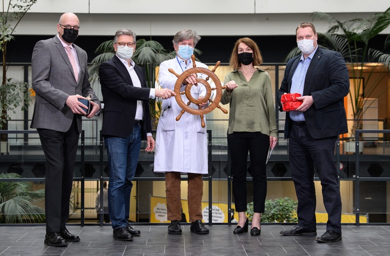 Übergabe der Dienstgeschäfte und Abschied (v.l.): Prof. Dr. Wolfgang Brück...